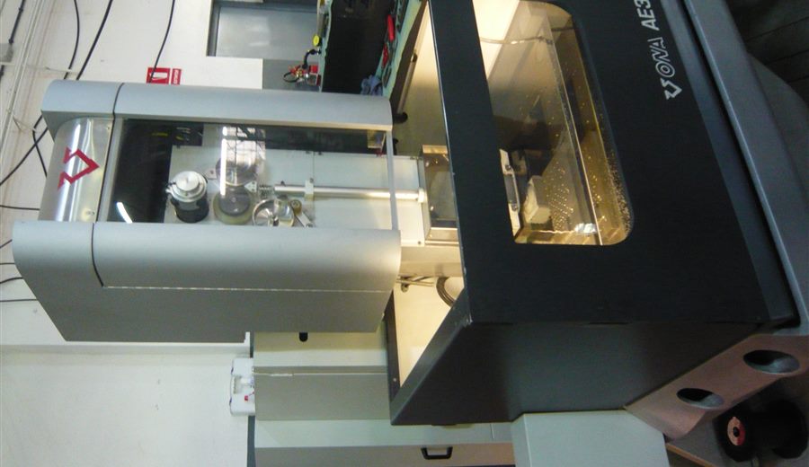 Electroerosionadora EDM de hilo (wire cut)